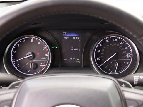 Used 2024 Toyota Camry SE FWD image 14