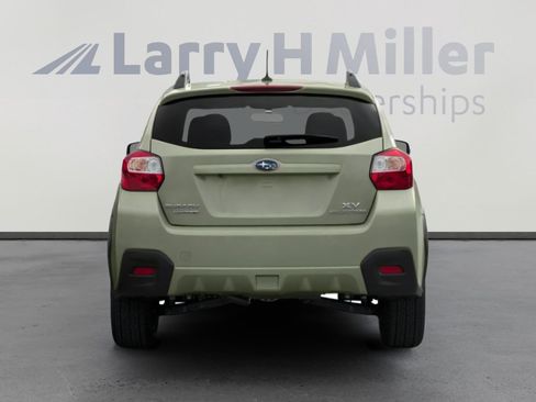 Used 2015 Subaru Crosstrek 2.0i Premium w/ Moonroof Package AWD/4WD image 8