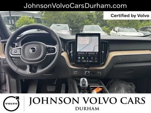 Used 2026 Volvo XC60 B5 Plus AWD/4WD image 8