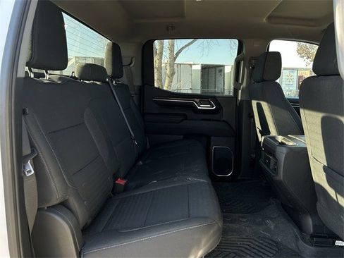 Used 2023 Chevrolet Silverado 1500 LT Trail Boss image 32