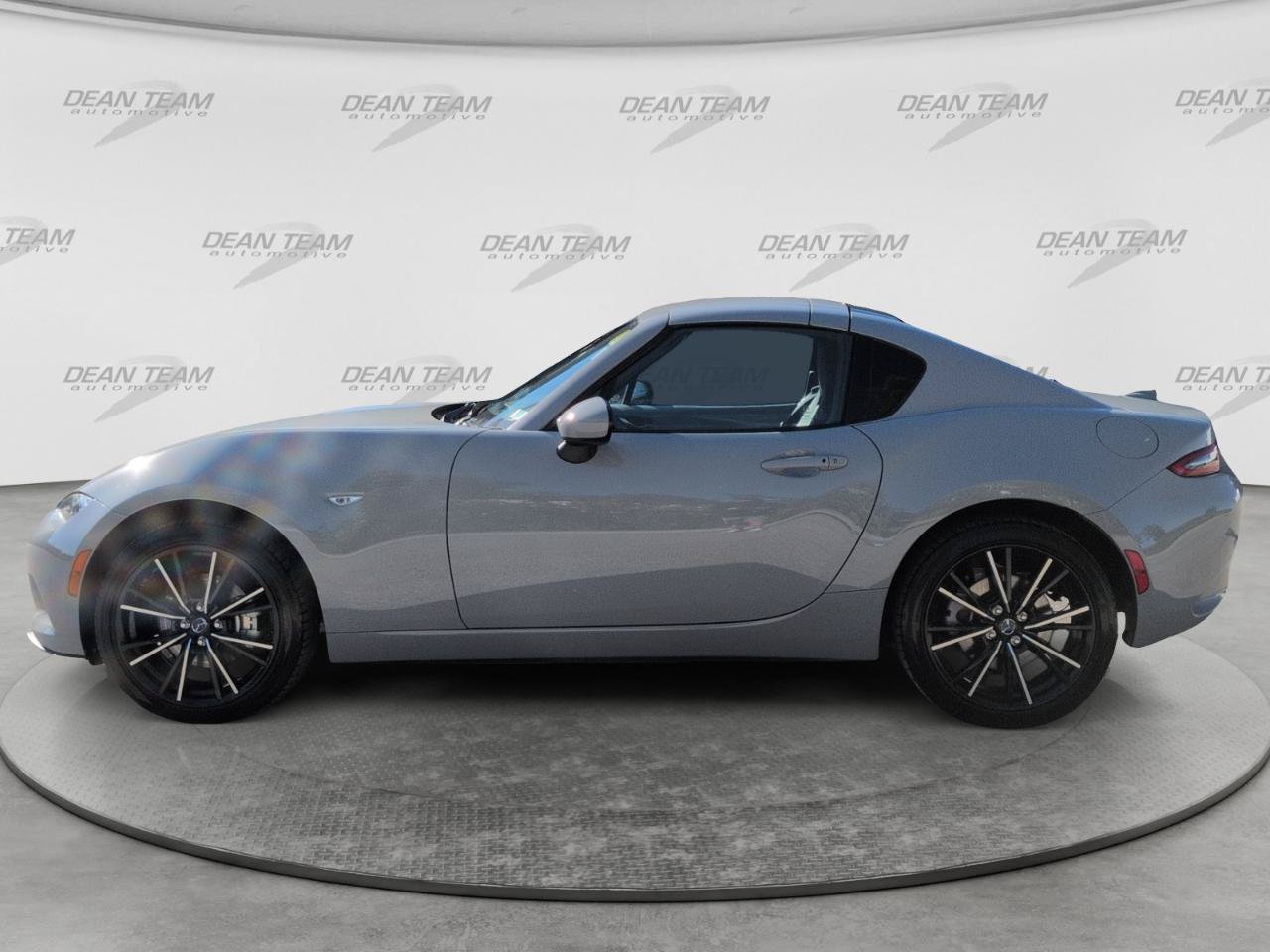 Used 2026 MAZDA MX-5 Miata RF Grand Touring RWD image 4