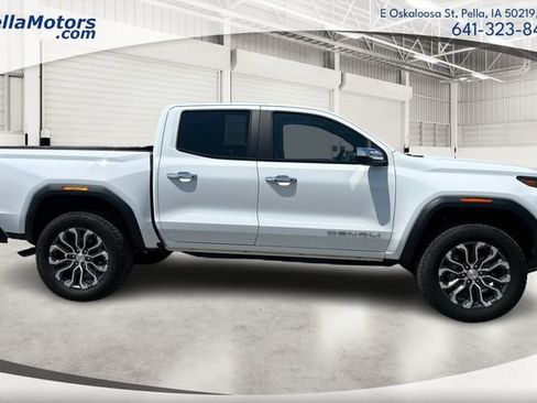 Used 2026 GMC Canyon Denali AWD/4WD image 2
