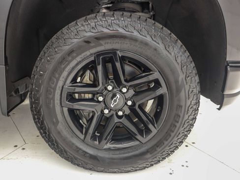 Used 2020 Chevrolet Silverado 1500 LT Trail Boss image 28