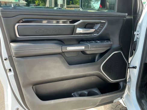 Used 2022 RAM 1500 Laramie w/ Sport Appearance Package AWD/4WD image 15