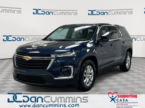 Used 2022 Chevrolet Traverse LS AWD/4WD image 1