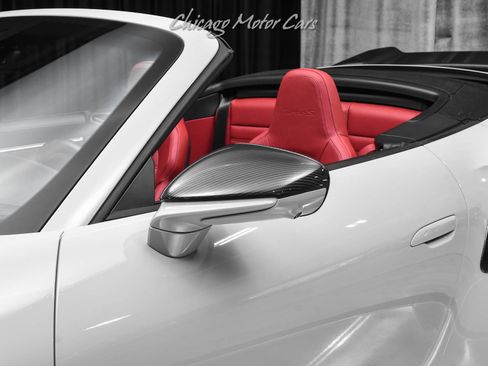 Used 2024 Porsche 911 Cabriolet image 43