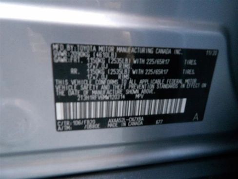 Used 2021 Toyota RAV4 LE w/ Carpet Mat Package (TMS) image 29