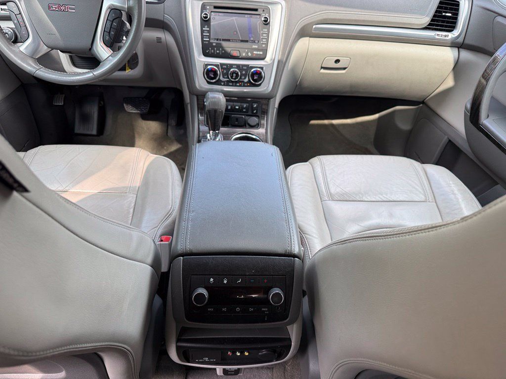 Used 2016 GMC Acadia SLT w/ Open Road Package FWD image 30
