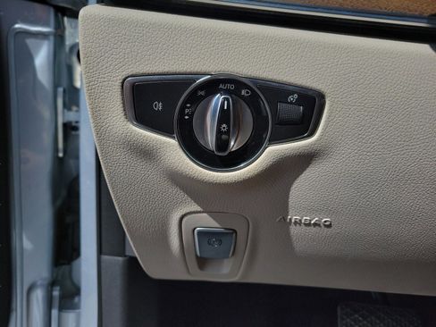 Used 2022 Mercedes-Benz E 350 4MATIC Sedan image 18