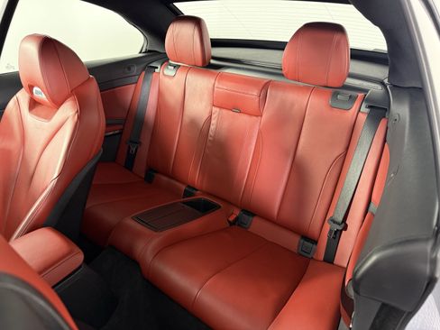 Used 2015 BMW M4 Convertible image 15