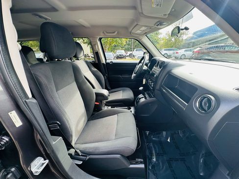 Used 2015 Jeep Patriot Sport w/ Power Value Group image 22