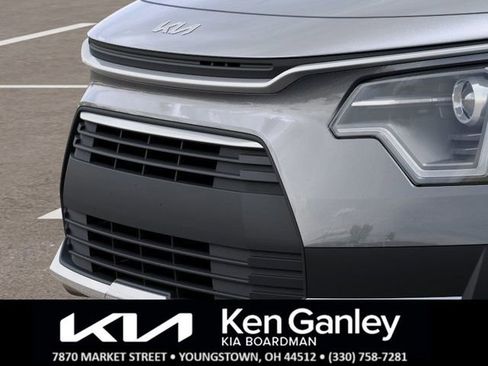 New 2026 Kia Niro LX FWD image 12