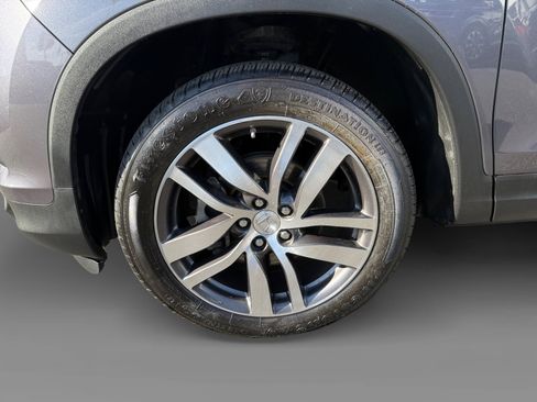 Used 2016 Honda Pilot Elite image 9