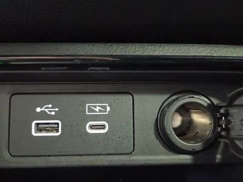 Used 2023 Honda CR-V Sport Touring image 21