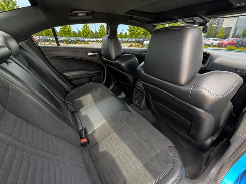 Used 2019 Dodge Charger Scat Pack w/ Daytona Edition Group RWD image 15