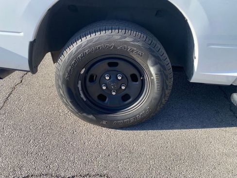 Used 2016 RAM 1500 Tradesman RWD image 5
