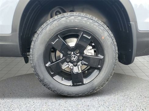 New 2026 Honda Ridgeline Black Edition image 8