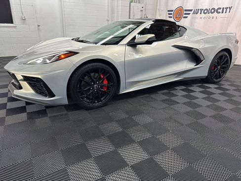 Used 2024 Chevrolet Corvette Stingray w/ Z51 Performance Package image 5