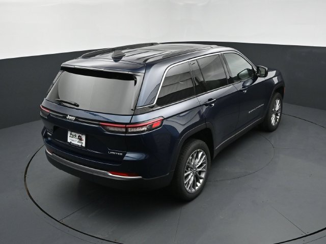 New 2027 Jeep Grand Cherokee Limited AWD/4WD image 14