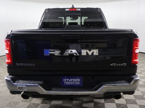 Used 2025 RAM 1500 Laramie AWD/4WD image 14