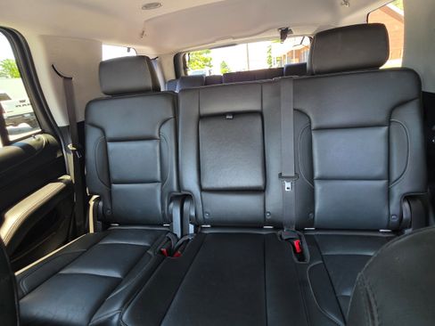 Used 2018 GMC Yukon SLT RWD image 18