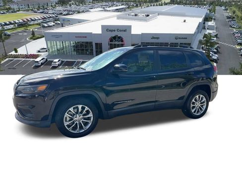 Certified 2022 Jeep Cherokee Latitude Lux FWD image 33