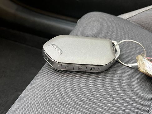 Used 2025 Kia K5 LXS image 23