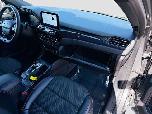 Used 2023 Ford Escape ST-Line image 14