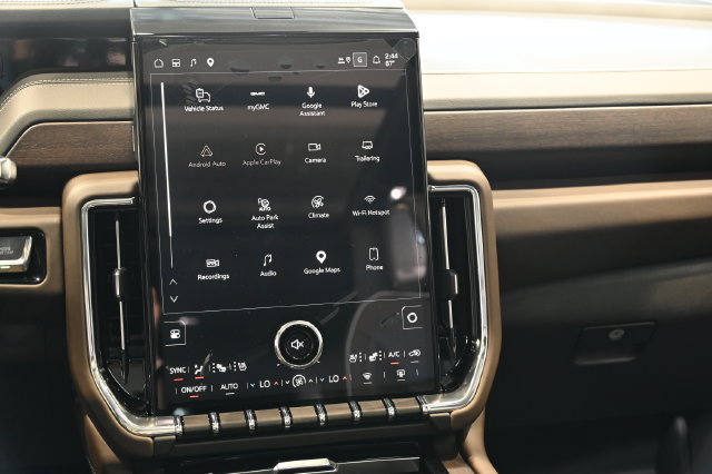 New 2026 GMC Yukon Denali Ultimate AWD/4WD image 20