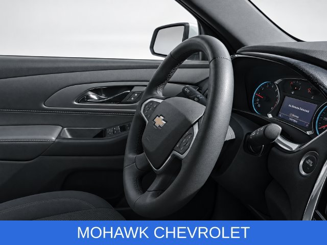 Used 2023 Chevrolet Traverse LT AWD/4WD image 24