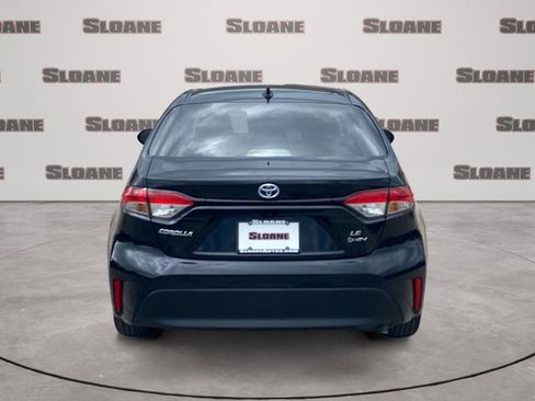 Used 2025 Toyota Corolla Hybrid Sedan FWD image 4
