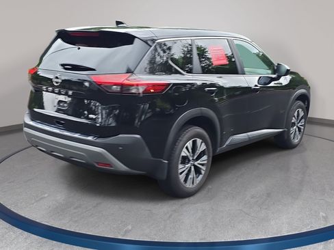 Used 2023 Nissan Rogue SV FWD image 5