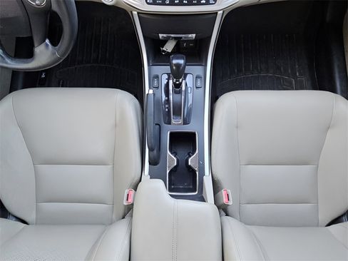 Used 2014 Honda Accord EX-L image 17