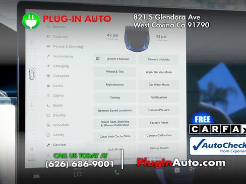 Used 2021 Tesla Model S Plaid image 33