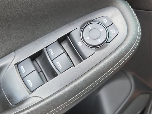 Certified 2024 Buick Encore GX Sport Touring AWD/4WD image 32
