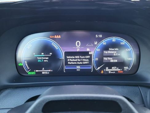 New 2025 Toyota Crown Signia Limited image 14