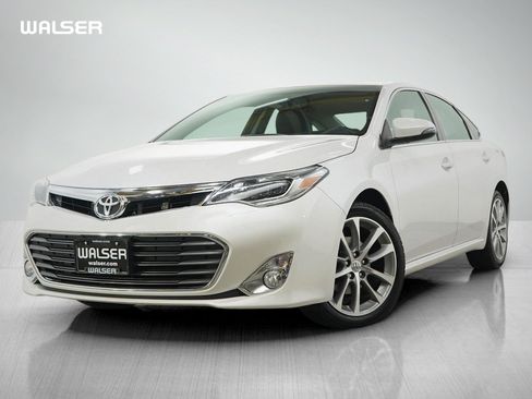 Used 2015 Toyota Avalon XLE Touring FWD image 1