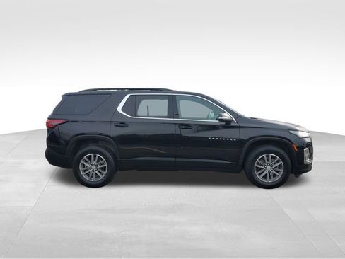 Used 2023 Chevrolet Traverse LT image 6