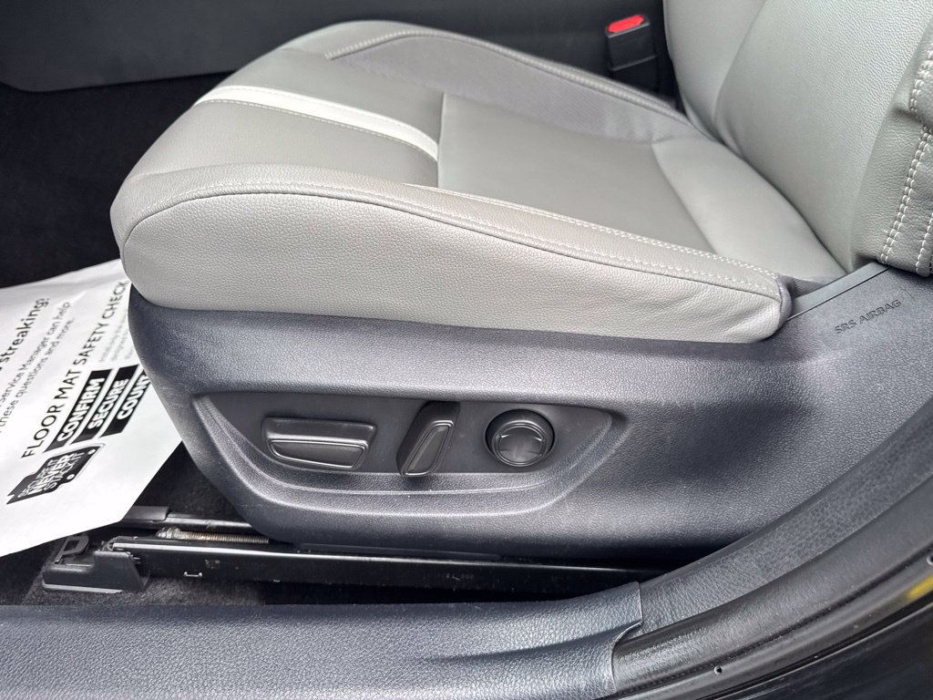 Certified 2025 Toyota Camry SE FWD image 36