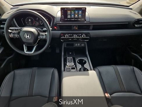 Certified 2025 Honda Pilot EX-L image 16