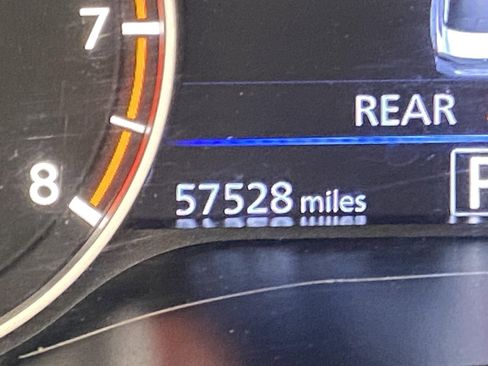 Used 2023 Nissan Altima 2.5 SV image 23