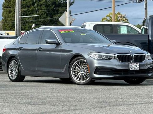 Used 2019 BMW 530i w/ Convenience Package image 2