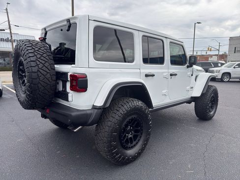 Used 2021 Jeep Wrangler Unlimited Rubicon image 3