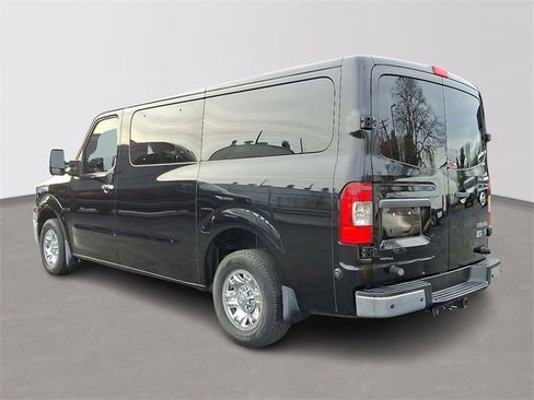 Used 2015 Nissan NV 3500 SL w/ Technology Package image 6
