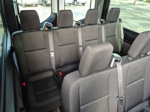 Used 2025 Mercedes-Benz Sprinter 2500 image 17