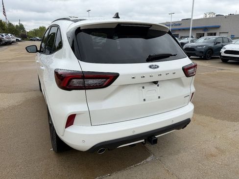 Used 2023 Ford Escape ST-Line Select w/ Tech Pack #2 AWD/4WD image 5