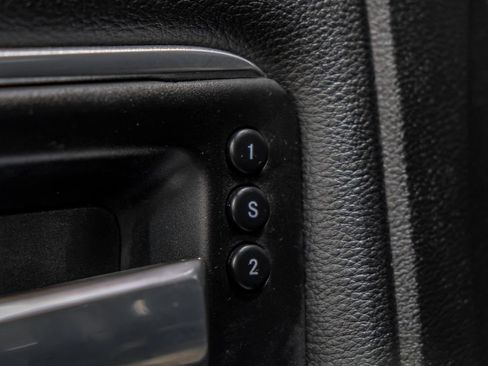 Used 2022 RAM 3500 Laramie AWD/4WD image 46
