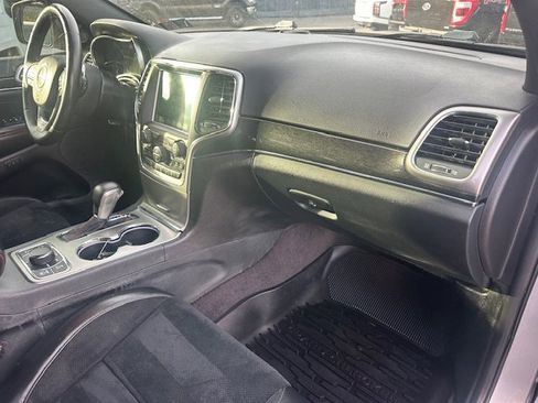 Used 2018 Jeep Grand Cherokee Trailhawk image 15
