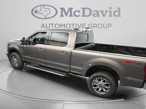 Used 2022 Ford F250 Lariat w/ Lariat Value Package AWD/4WD image 36