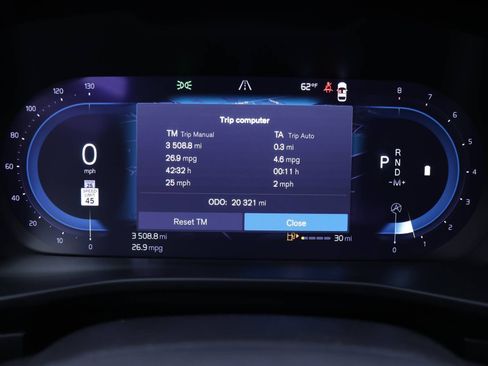 Certified 2024 Volvo XC40 B5 Plus w/ Protection Package Premier image 14